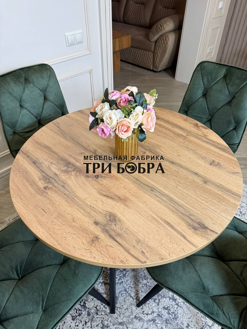Круглый раздвижной стол "Лофт", дуб вотан и стулья "Ральф" оливковый