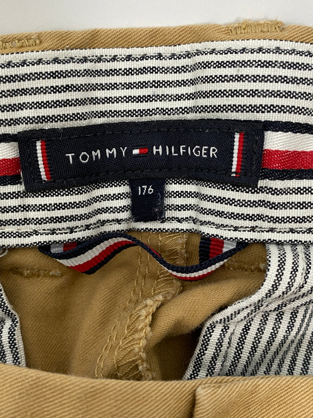 Шорты Tommy Hilfiger