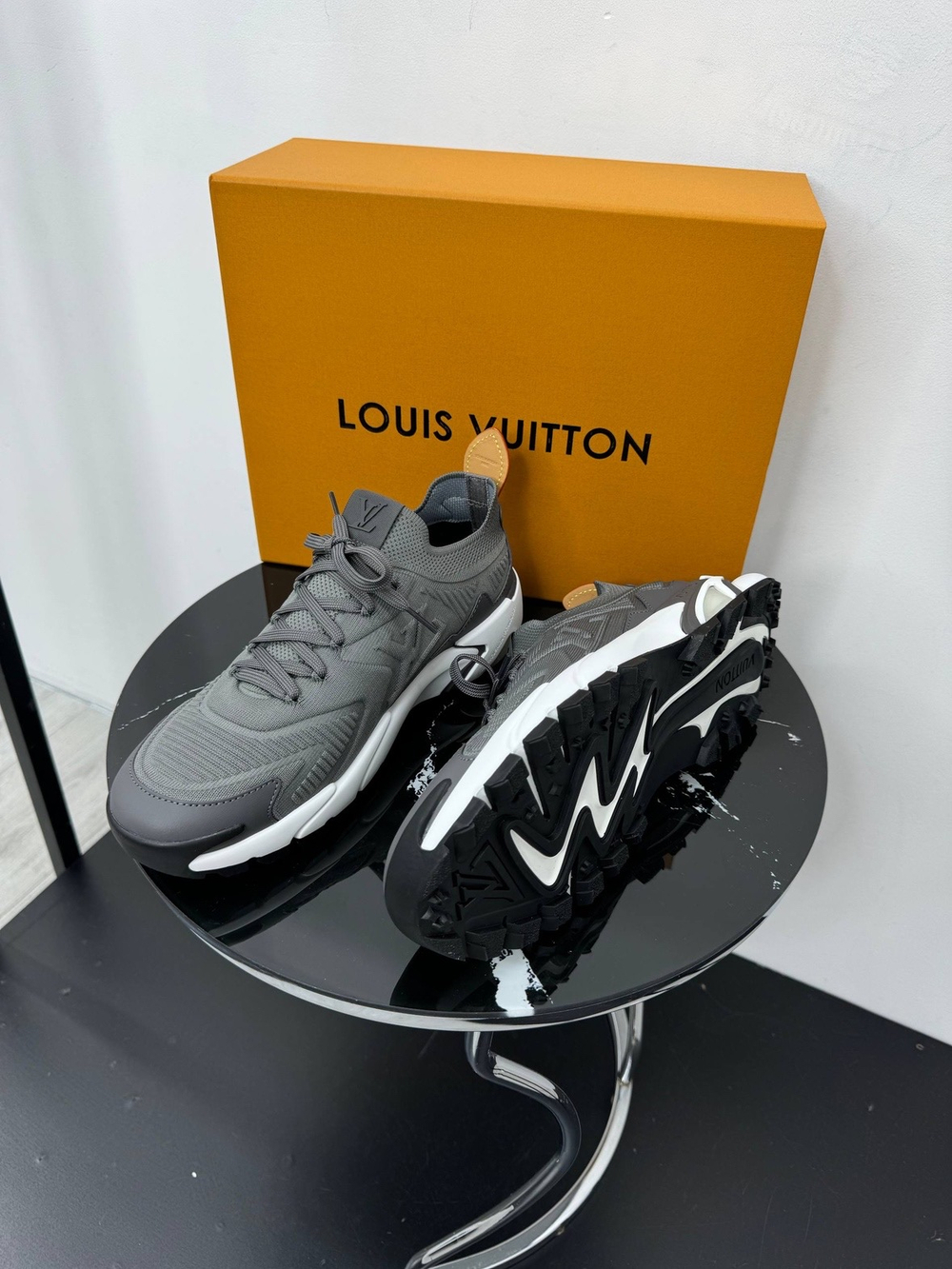 Кроссовки Louis Vuitton