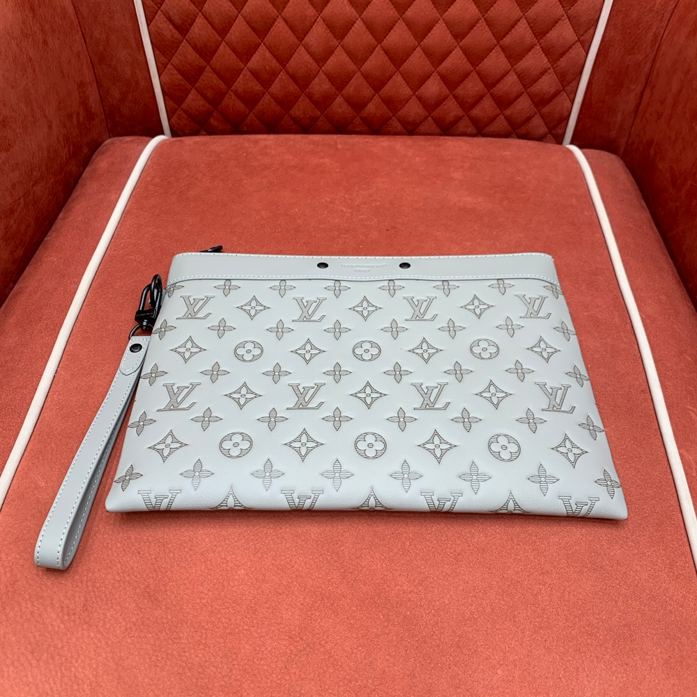 Louis Vuitton Pochette To-Go