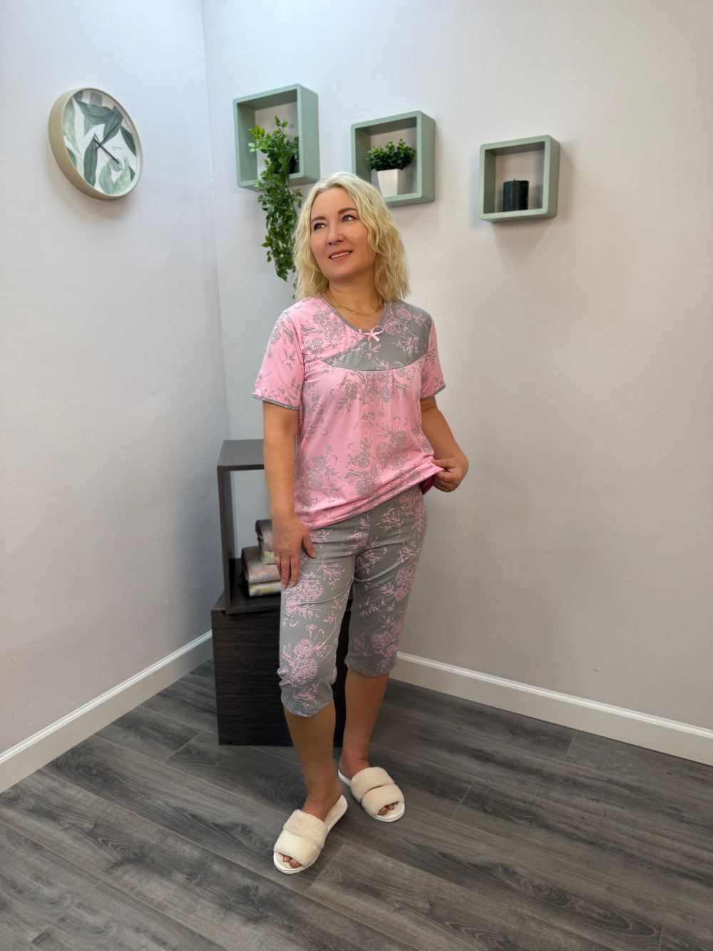 Пижама женская "54 К.П" бриджи (Нонна)