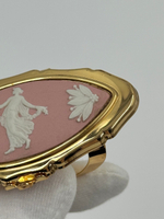 Футляр для помады розовый Wedgwood by Stratton