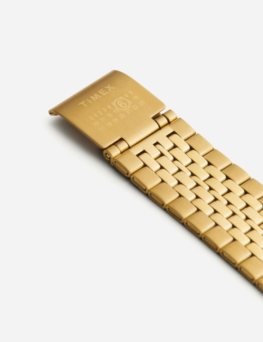 Наручные часы Timex x MM6 Stainless Gold Bracelet