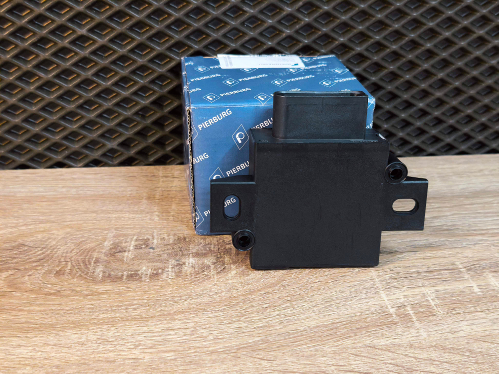 Блок управления топливного насоса Pierburg  Audi A4 8KH B8 A6 C7