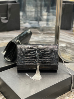Saint Laurent Kate Medium Bag 24 cm