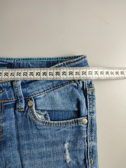 Джинсы Levi's базовые на 10 лет