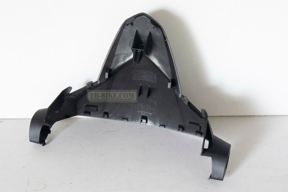 64230-MJE-D40. VISOR ASSY., METER