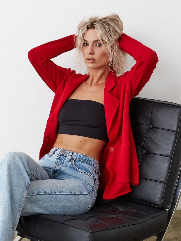 Жакет строчки трикотажный, красный