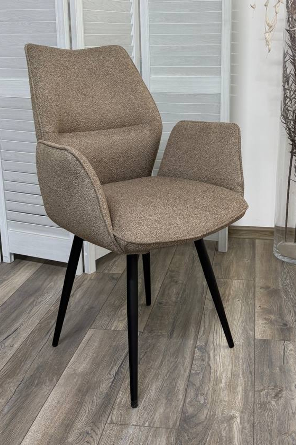 Стул ГРИН 360 град. поворот. NS-05 Капучино, букле / черный каркас, М-City