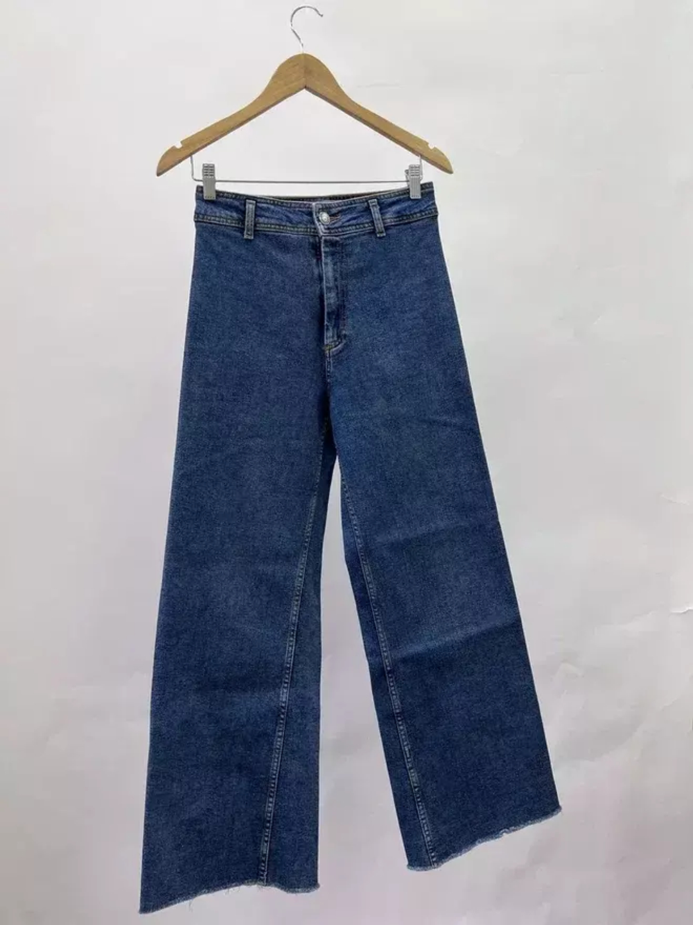 Джинсы Zara