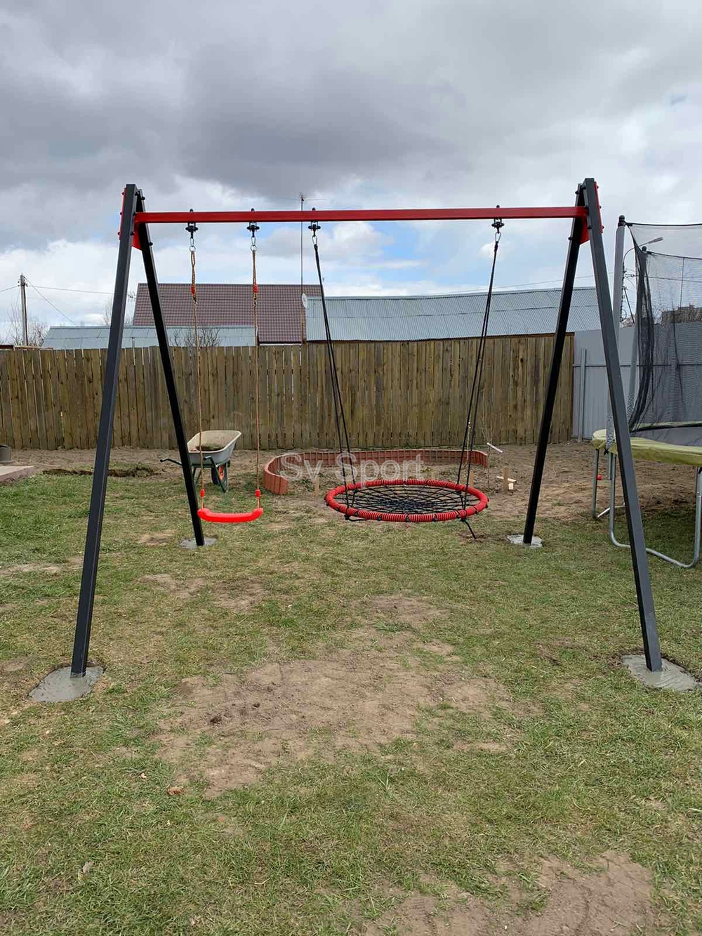 Монтаж уличных качелей Sv Sport