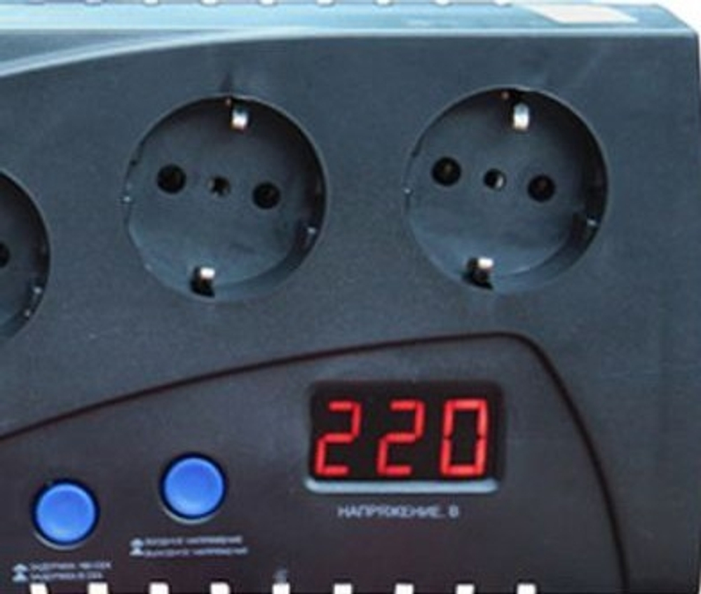 Стабилизатор напряжения Ресанта С1500