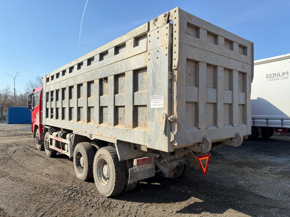 Shacman (Shaanxi) SX* 8x4 Самосвал SX331863366 (Дизельный, 12,5 л, 544 л.с., МТ)
