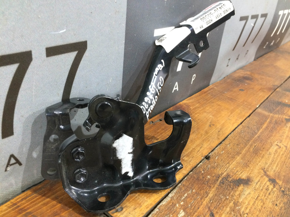 Петля капота правая Land Cruiser Prado 150 Новая Оригинал 5341060080