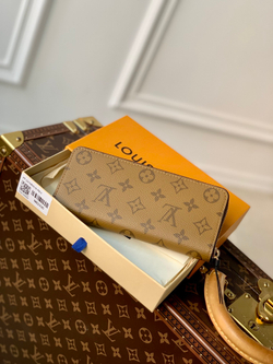 Louis Vuitton Clemence Wallet