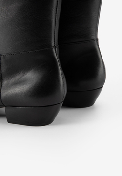 Сапоги // Miko // Black