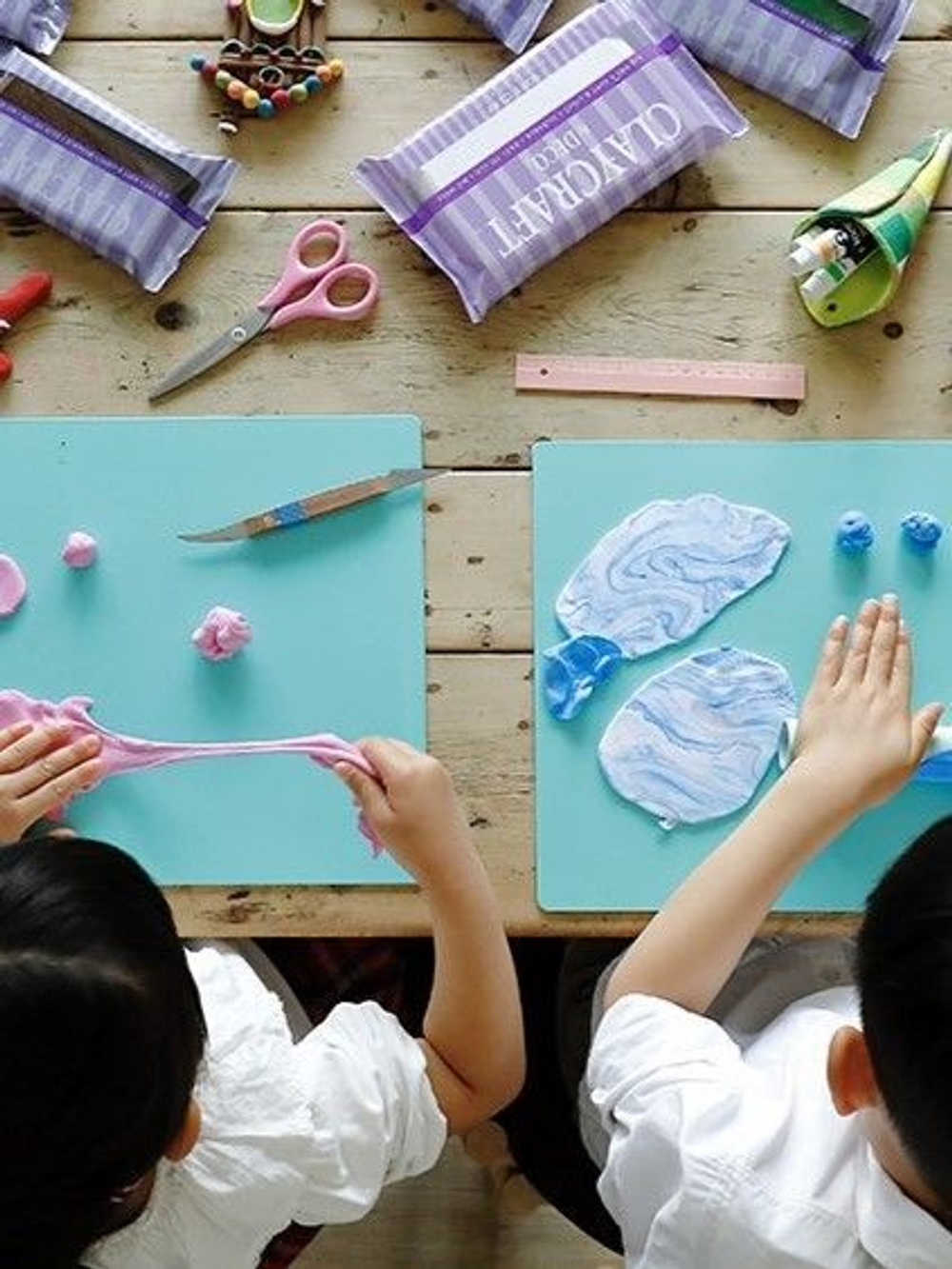 Глина полимерная самозатвердевающая FAN Clay by DECO Белая 80 гр, цветные по 20 гр