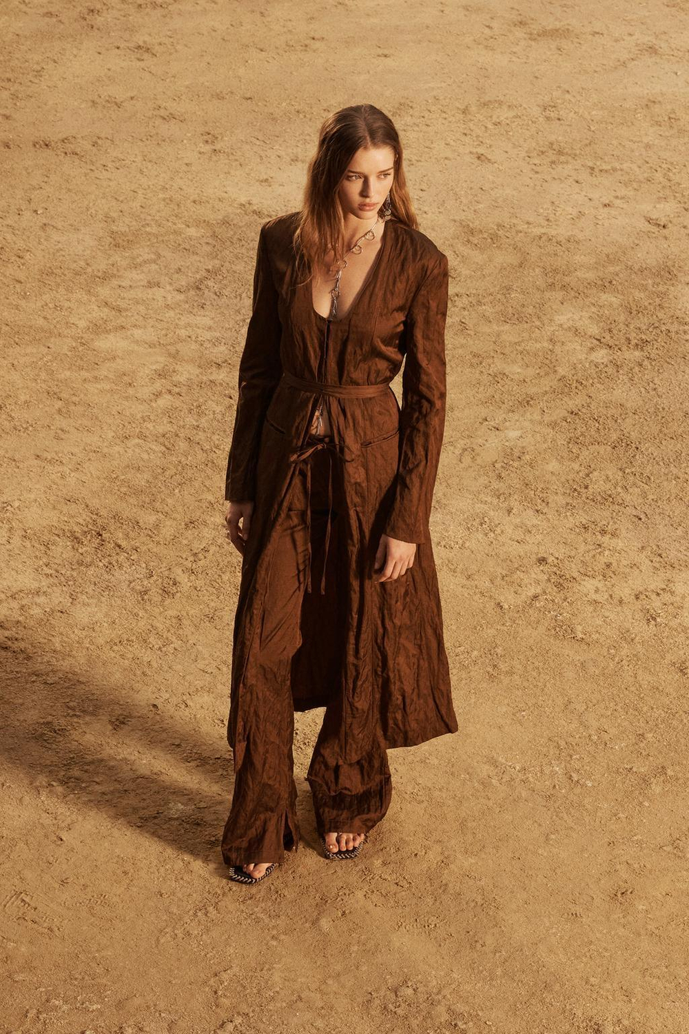 ZARA ДЛИННОЕ ПАЛЬТО ИЗ ХЛОПКА, КОРИЧНЕВЫЙ