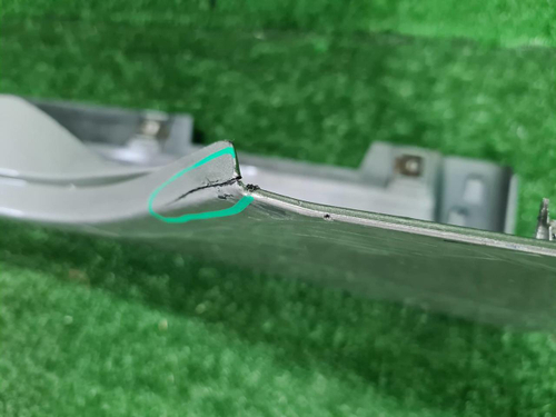 Накладка порога левая Hyundai I40 1 DF (2012-2019)