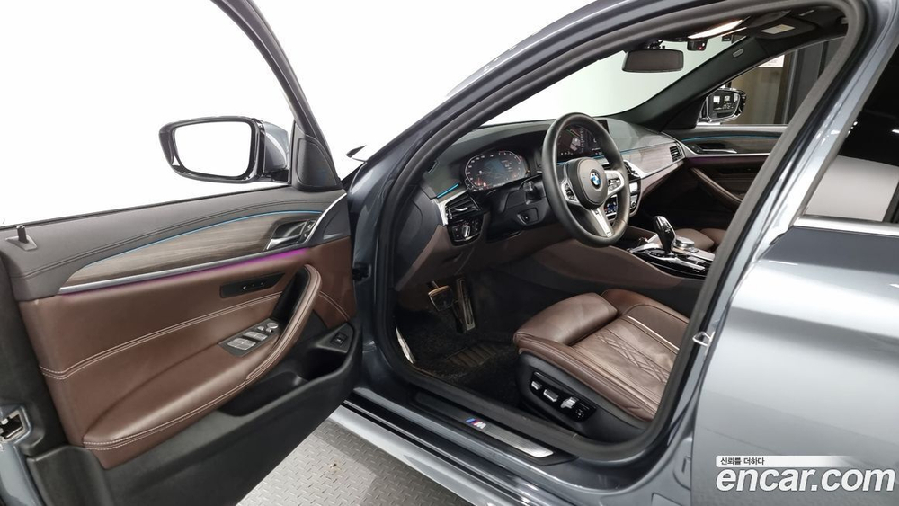 BMW 5 Series (G30) 530i M Sports Plus (03.2020)