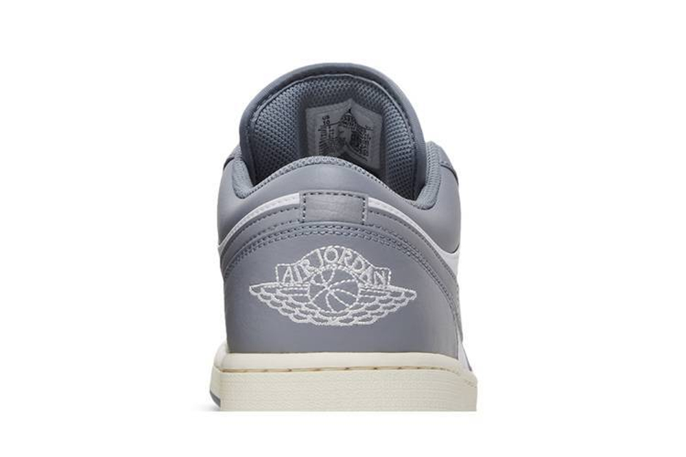 Кроссовки Jordan Air Jordan 1 Stealth And White Dior