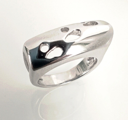 Кольцо ювелирное "Эстерелла", родированное серебро 925 пробы/Ф