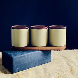 Lenardi 235-106 Набор из 3 банок 350мл с крышками на подставке TROPICAL в под.уп.(х8)Фарфор