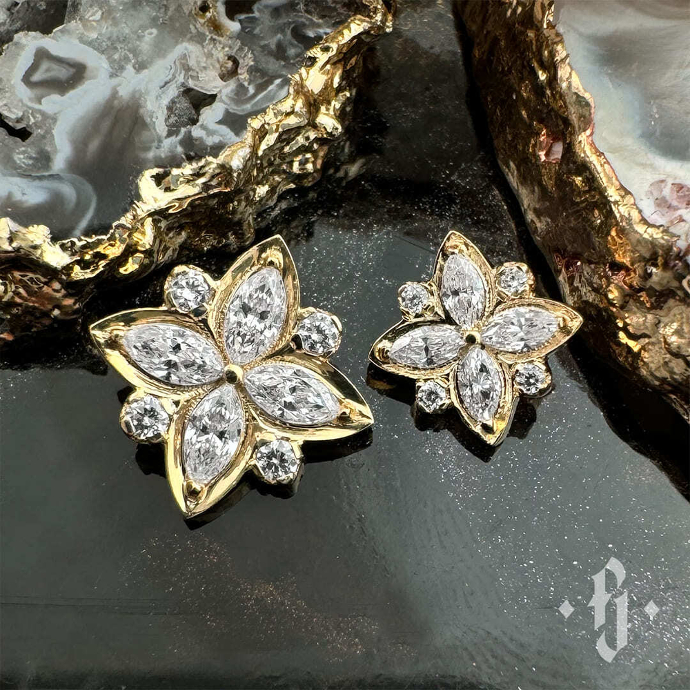 Накрутка "Tyrannulet" - Желтое золото - White CZ