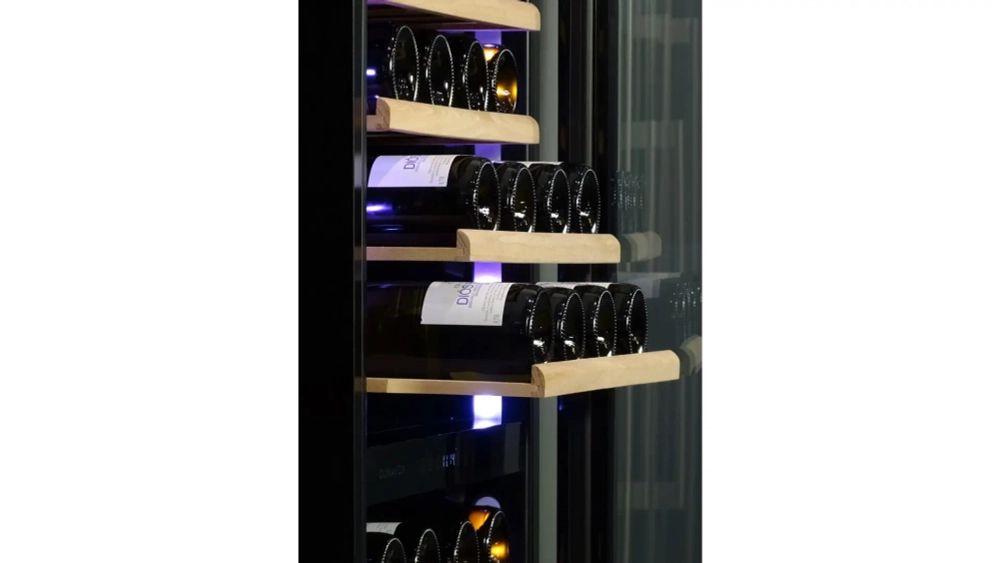 Винный шкаф Dunavox DX-108.330DSS