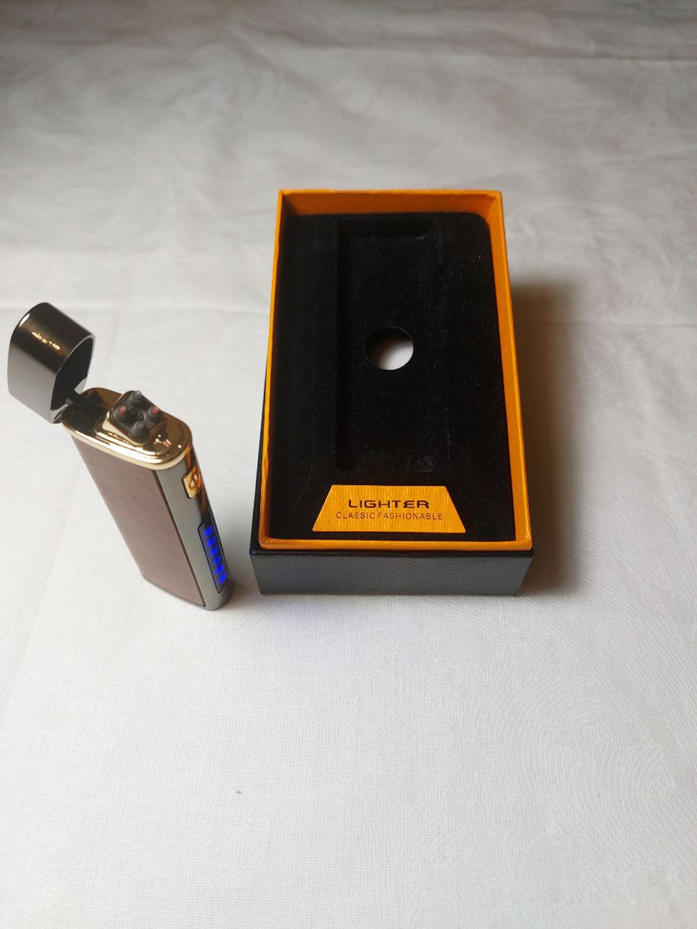 Зажигалка электронная USB с фонарем-прожектором импульсная зажигалка