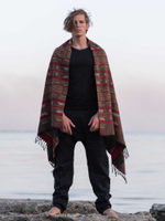 Шарф теплый с индейским орнаментом