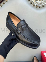Мужские лоферы Ferragamo черные из кожи