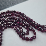 Гранат Родолит, таблетка, огранка, р-р 3.9×2.6мм, цена за нить 19 см