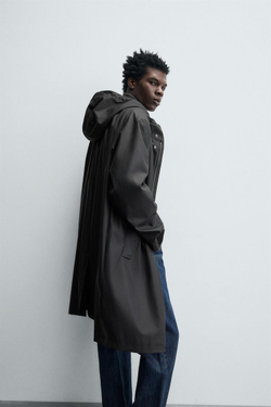 ZARA ПРОРЕЗИНЕННАЯ ПАРКА С КАПЮШОНОМ, ЧЕРНЫЙ