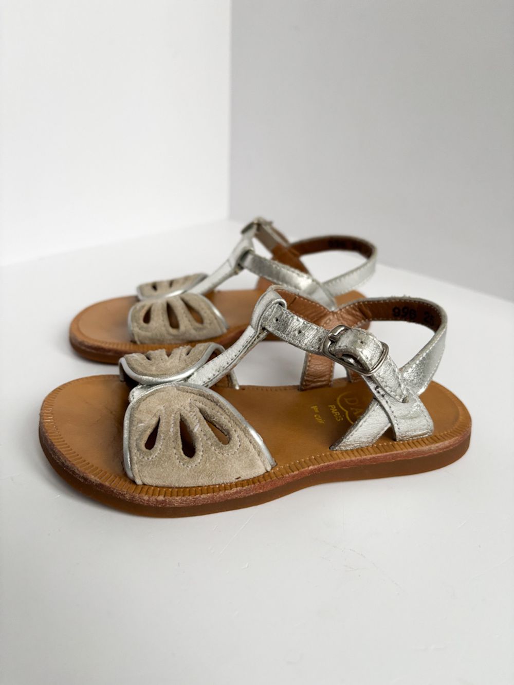 Кожаные босоножки Pom D'Api, 24