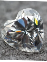 Муассанит "Сердце" 2 сt D/VVS1