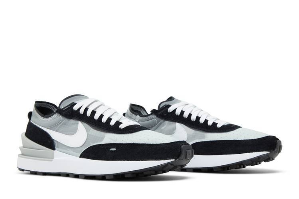 Кроссовки Nike Waffle One Se