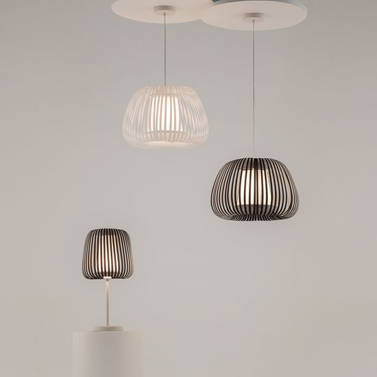 Подвесной светильник Maytoni MOD409PL-01B