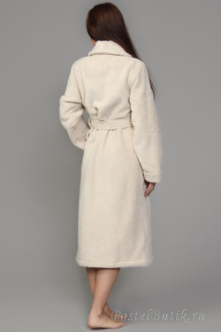 Халат махровый Hamam Sultan слоновая кость Турция на модели вид сзади