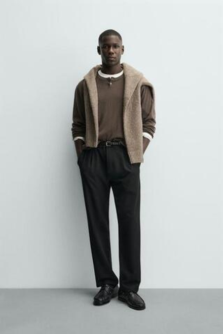 ZARA БРЮКИ STRAIGHT FIT КОМФОРТНОЙ ПОСАДКИ, ЧЕРНЫЙ