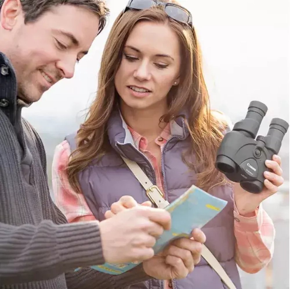 Бинокль Canon 10x30 IS II