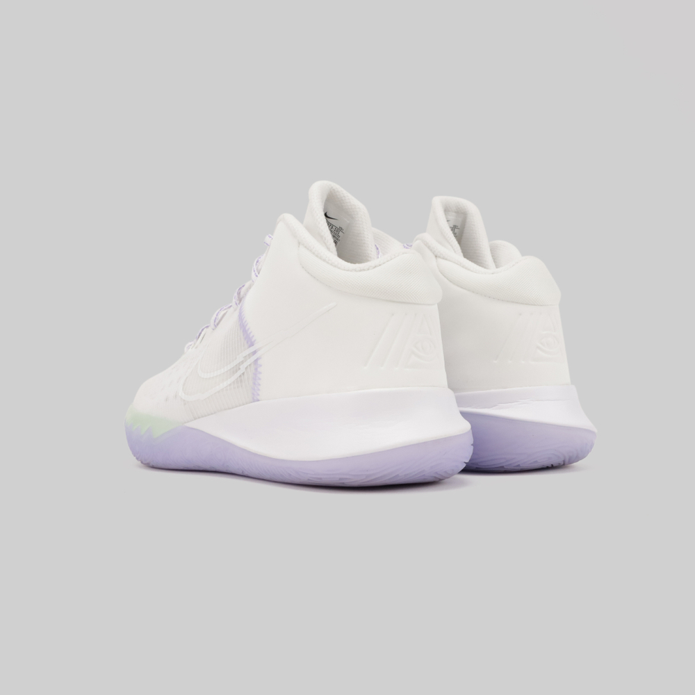 Кроссовки Nike Kyrie Flytrap 4 EP White Purple Pulse - купить в магазине Dice с бесплатной доставкой по России