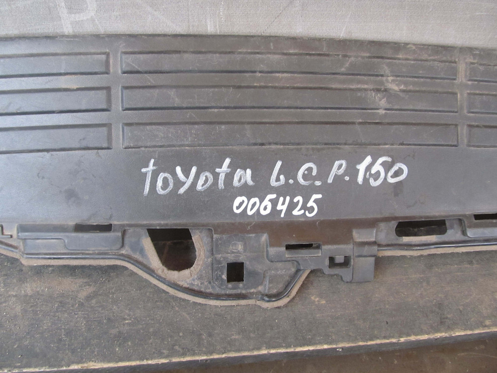 Накладка заднего бампера Land Cruiser Prado 150 09-17 Б/У Оригинал 5216260090