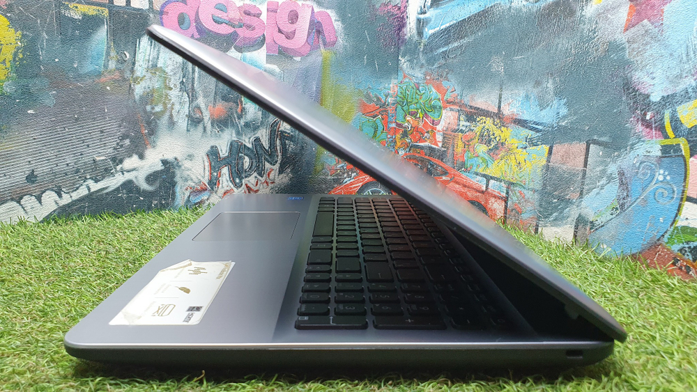 Ноутбук ASUS Pentium/4Gb/VivoBook X541SA-XO687 [90nb0ch3-m13590]/Windows 10