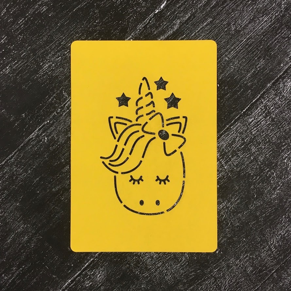 Голова единорога №3 со звездами