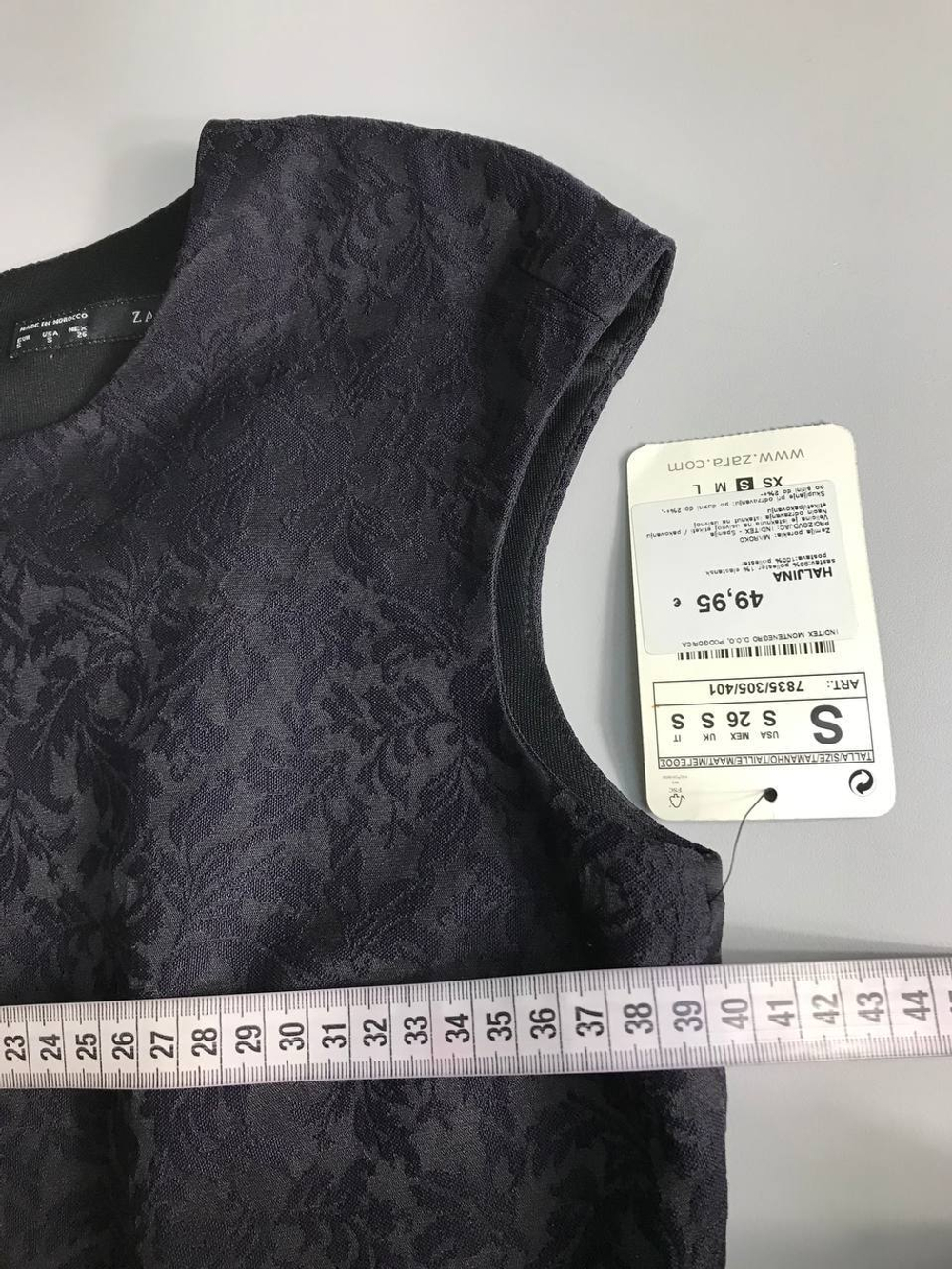 Платье Zaraс баской, для особого повода, маркировка S, 44 размер, новое