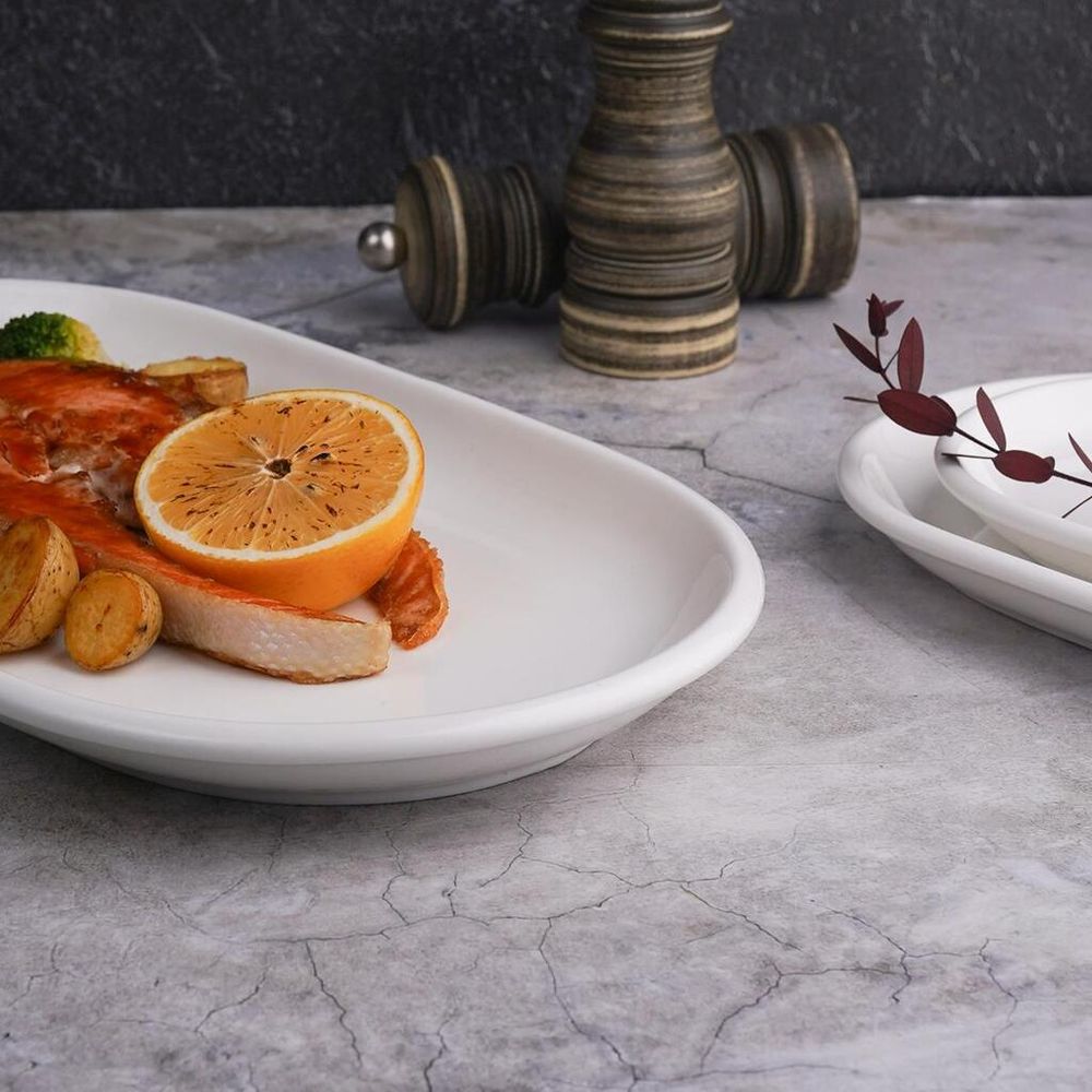 Блюдо овальное 32,7*17,8 см h2,7 см для подачи белое фарфор NEW P.L. Proff Cuisine [6]