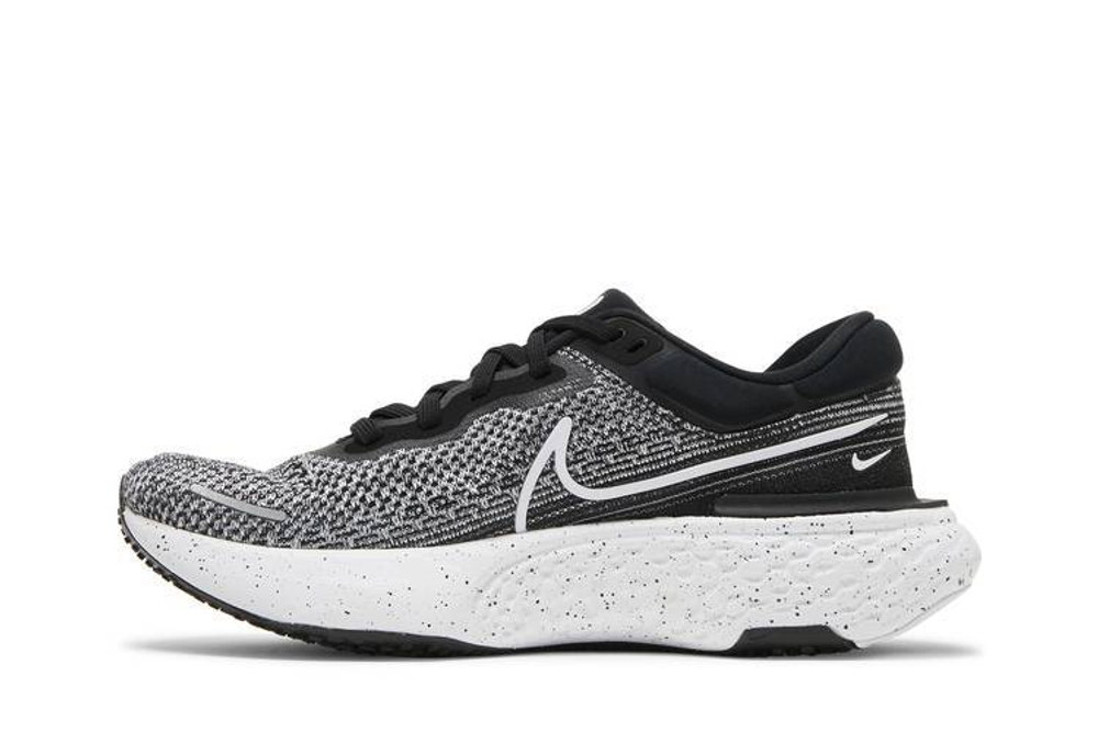 Кроссовки Nike Invincible Run 1 Flyknit