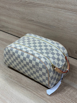 Несессер Louis Vuitton