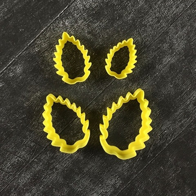 Лист розы №1